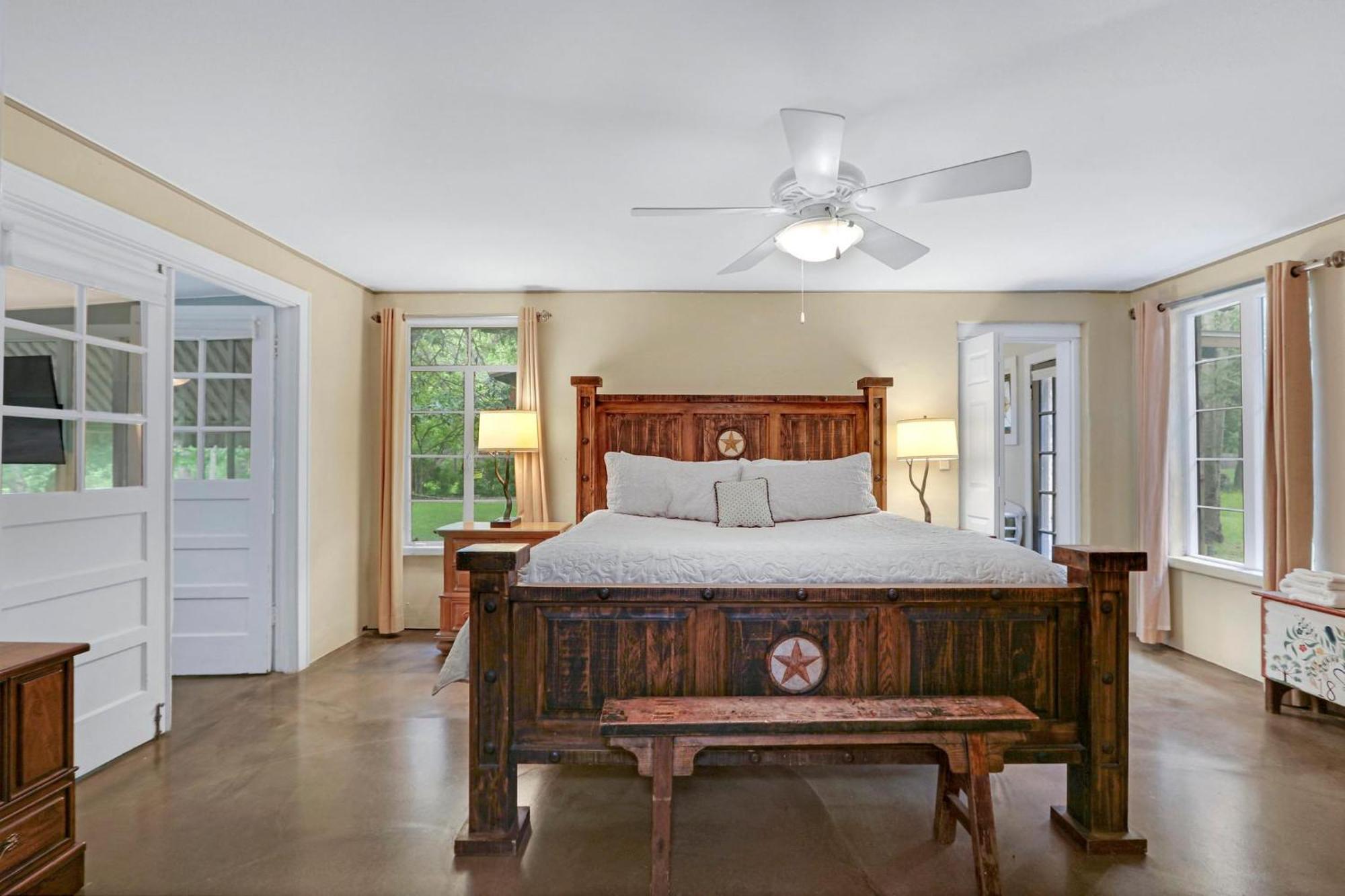 Rock House On Cypress Creek Villa Wimberley Buitenkant foto