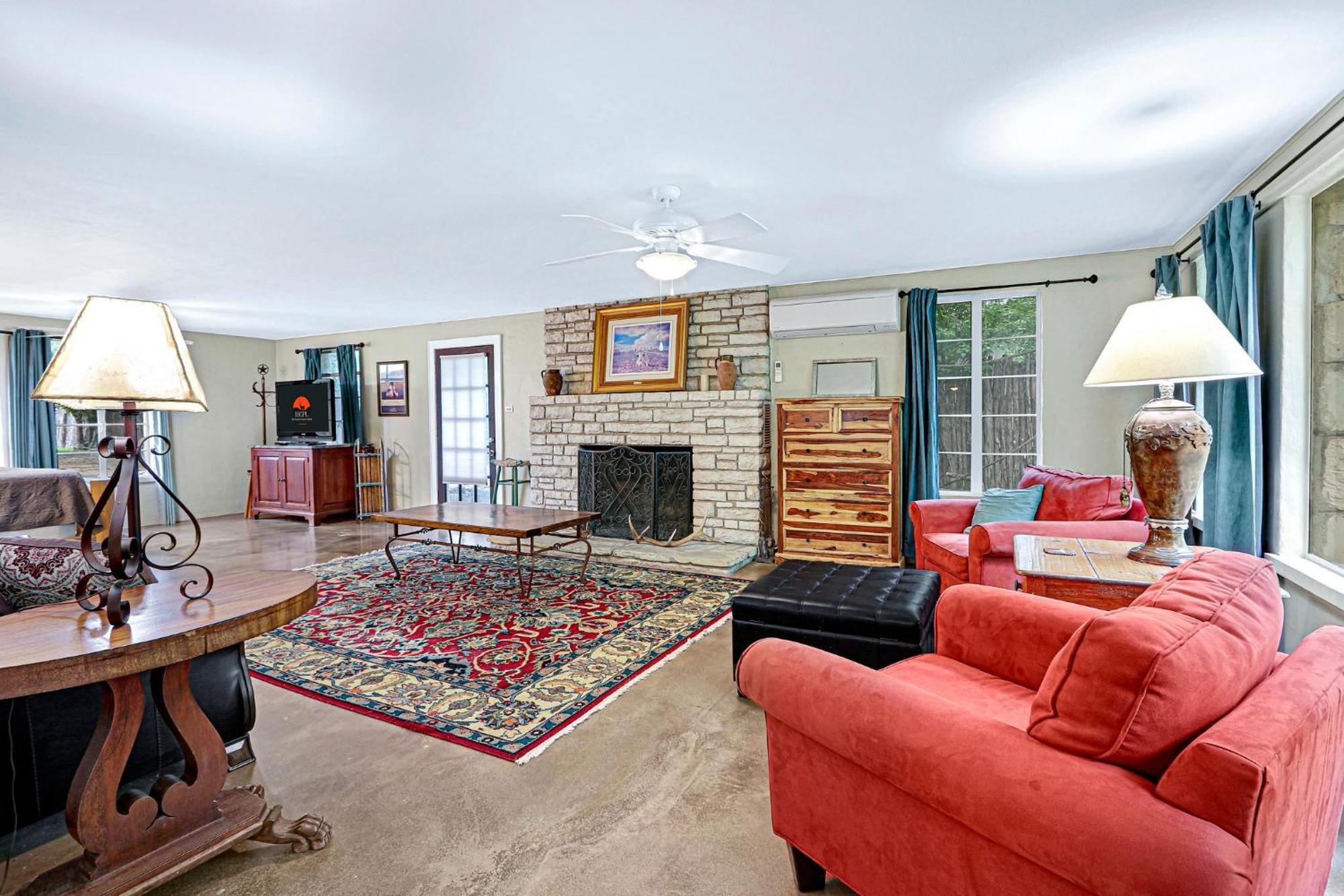 Rock House On Cypress Creek Villa Wimberley Buitenkant foto