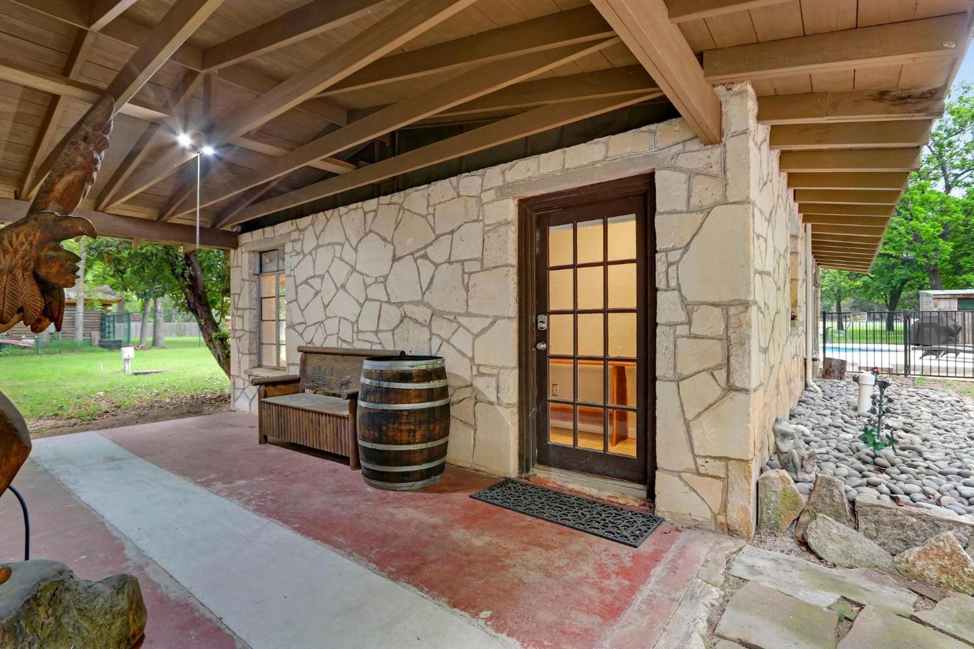 Rock House On Cypress Creek Villa Wimberley Buitenkant foto