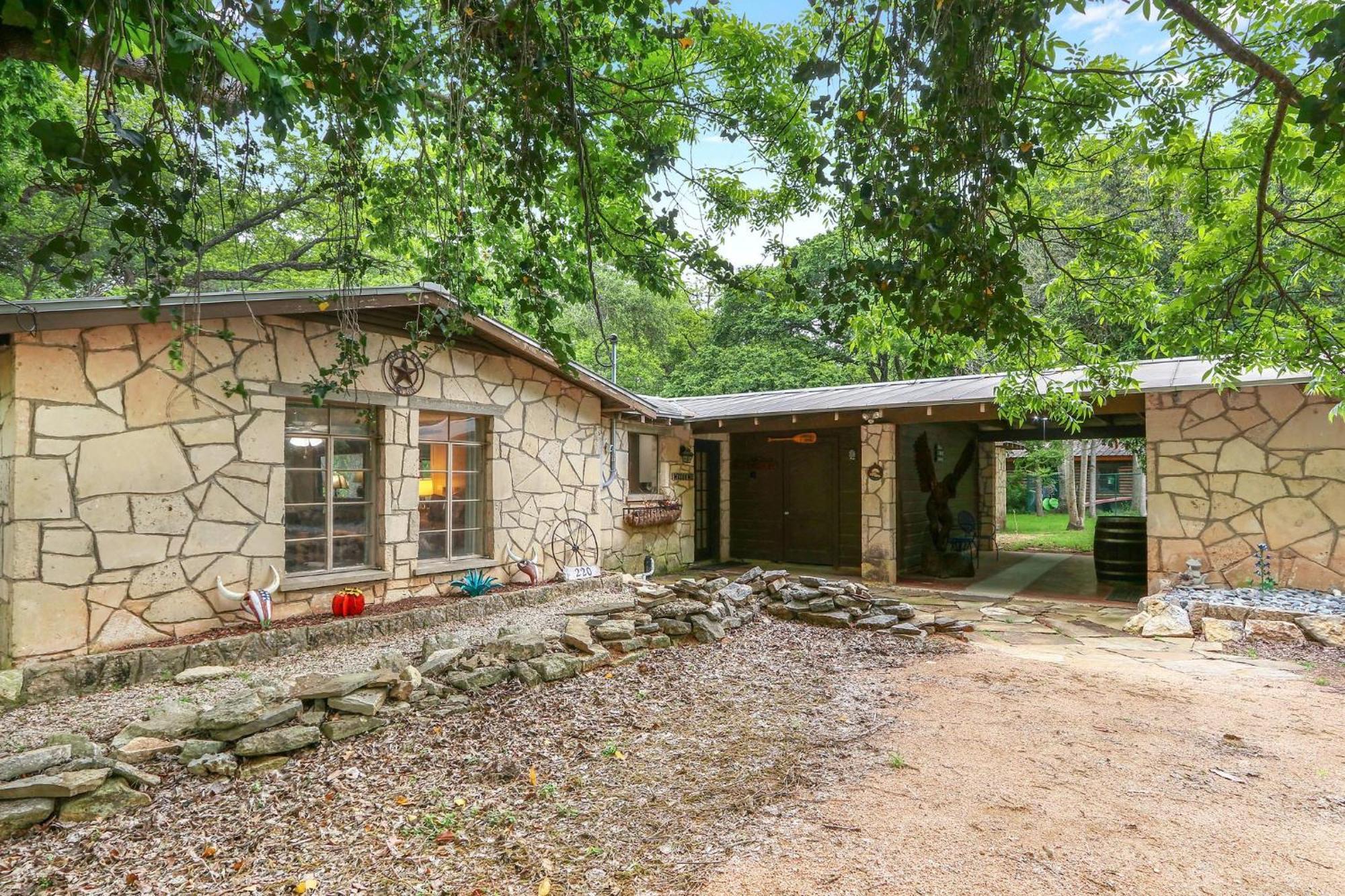 Rock House On Cypress Creek Villa Wimberley Buitenkant foto