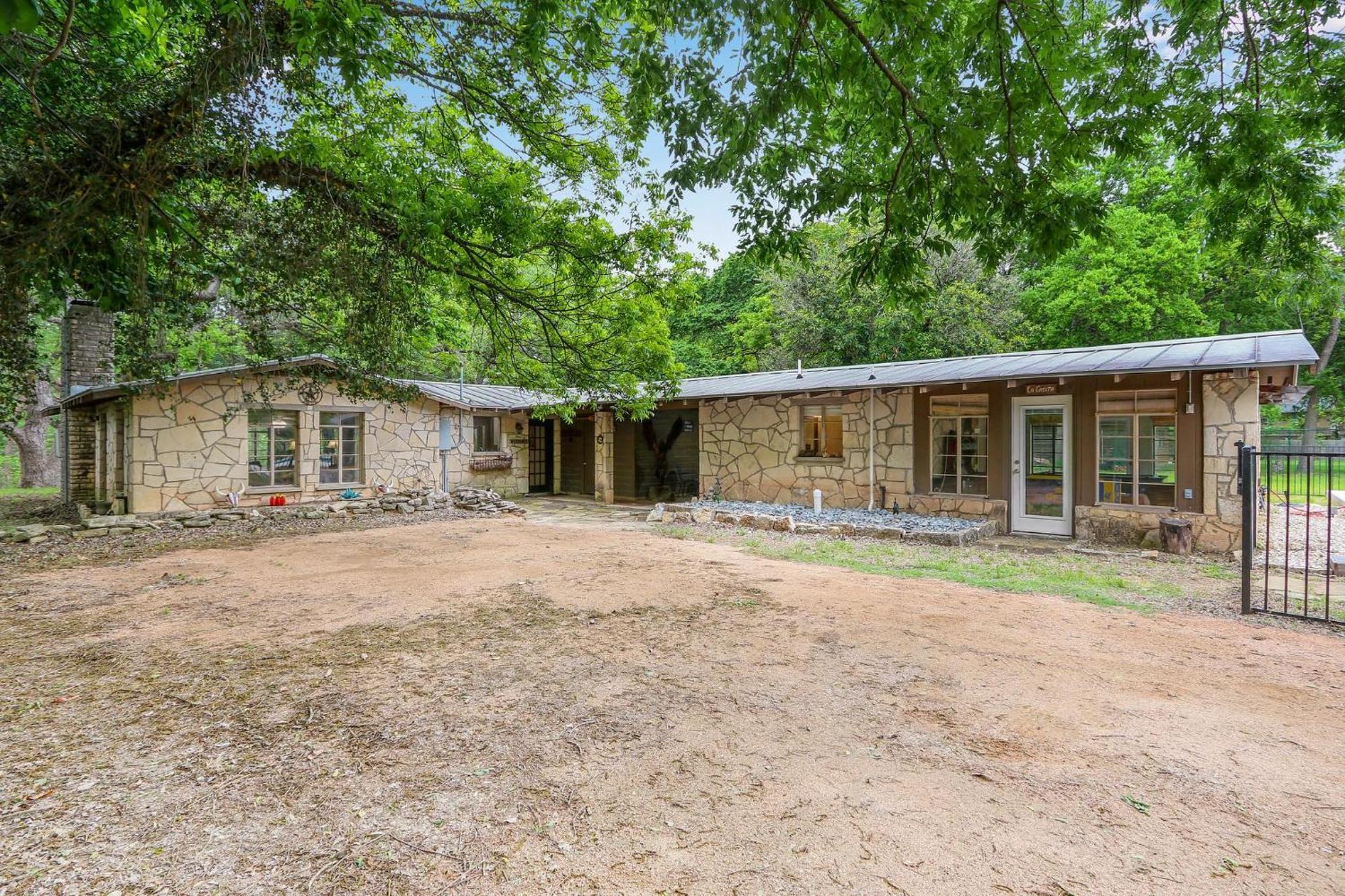 Rock House On Cypress Creek Villa Wimberley Buitenkant foto