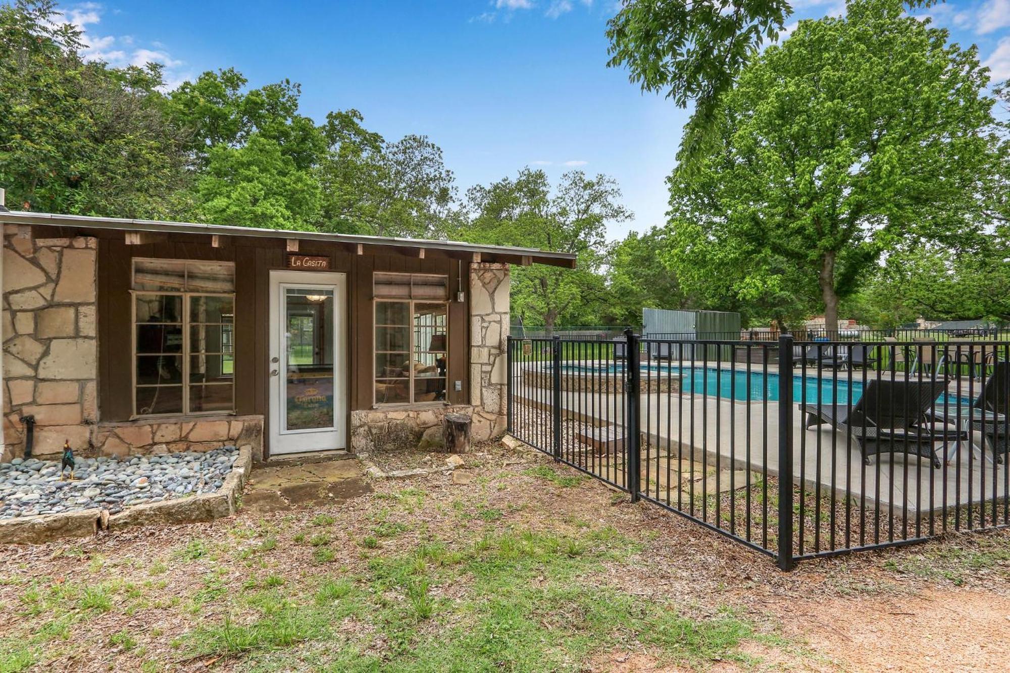 Rock House On Cypress Creek Villa Wimberley Buitenkant foto